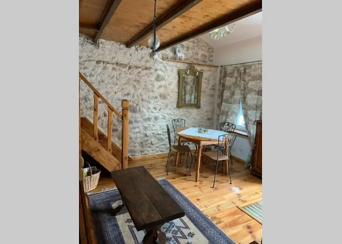 Basia, - Centre , Quartier Historique Sanctuaires A 7 Min A Pied * Λούρδη