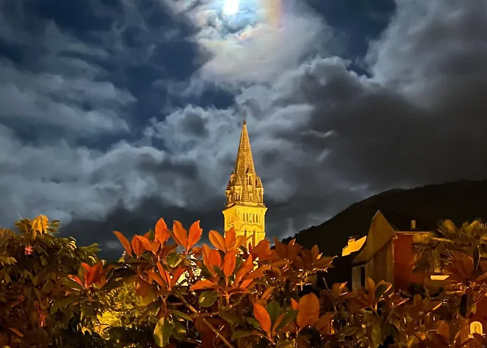 Basia, - Centre , Quartier Historique Sanctuaires A 7 Min A Pied Ferienhaus *